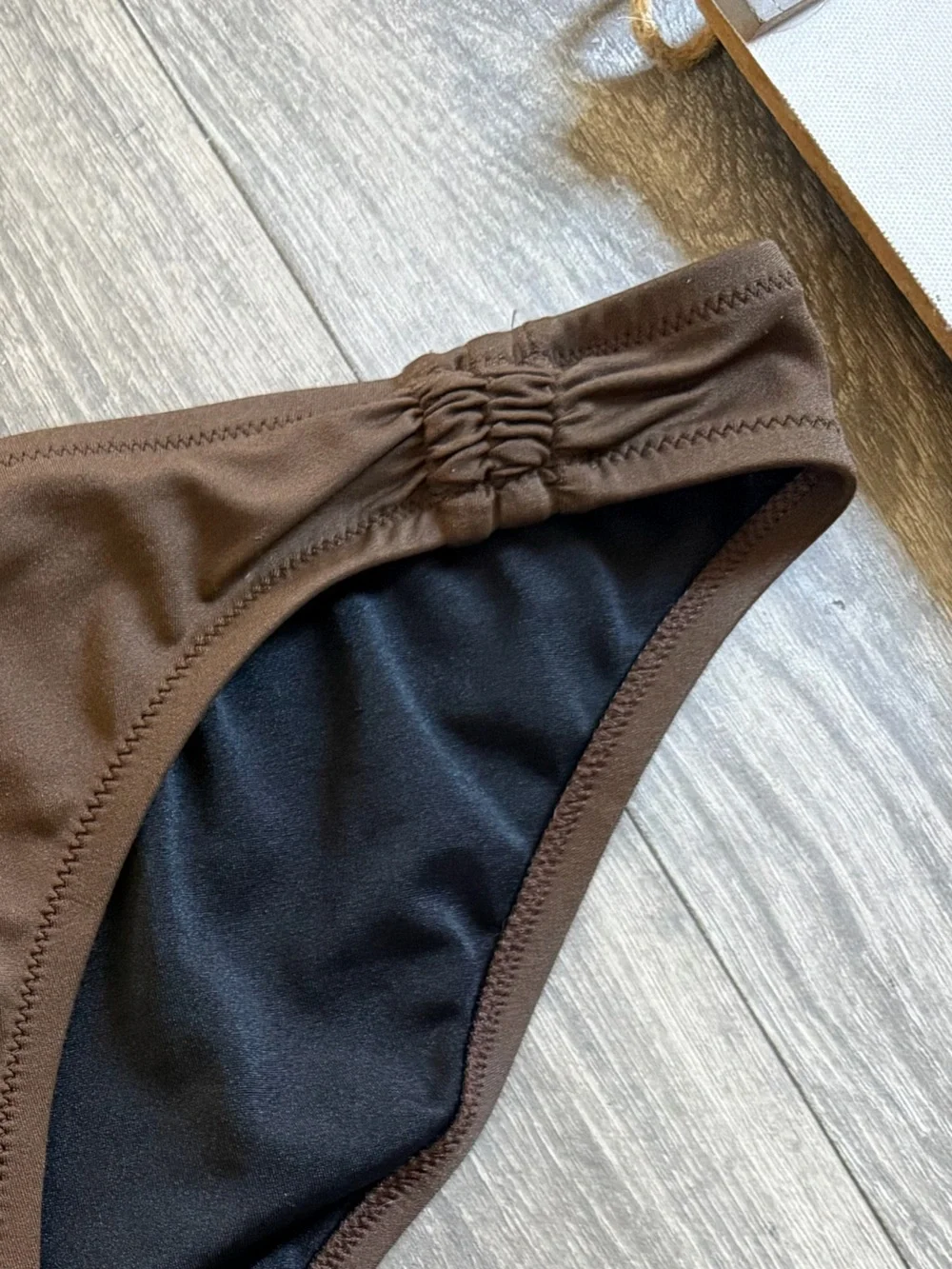 J. Crew Solid Chocolate Brown Bikini Bottom with Ruched Sides. Size L